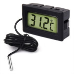 Digital thermometer with probe 