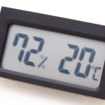 Thermometer + Hygrometer with integrated sensors
