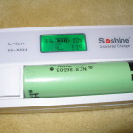 Soshine good inteligent charger for 18650 Li-ion or 1.2V Nimh bateries